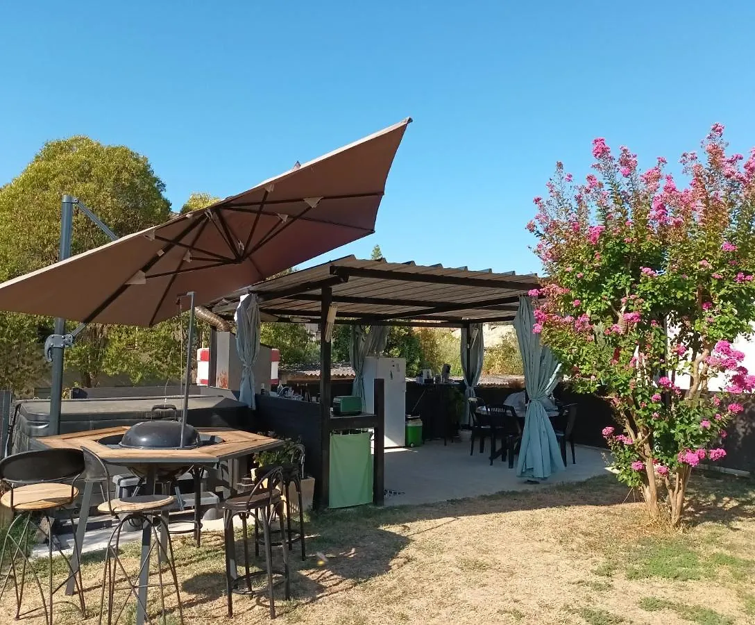 Bed & Breakfast Chambres D'Hotes & Jacuzzi - A L'Ombre Des Amandiers Saint-Martin-d'Ardeche