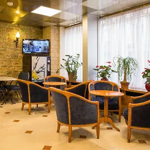 *** Hotel Fiat France